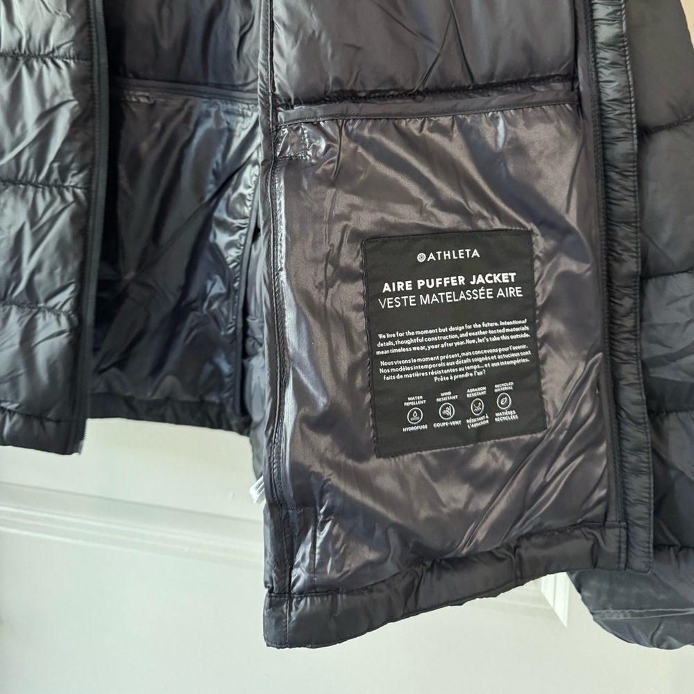 NWOT Athleta Aire Puffer Jacket l M - Picture 9 of 10